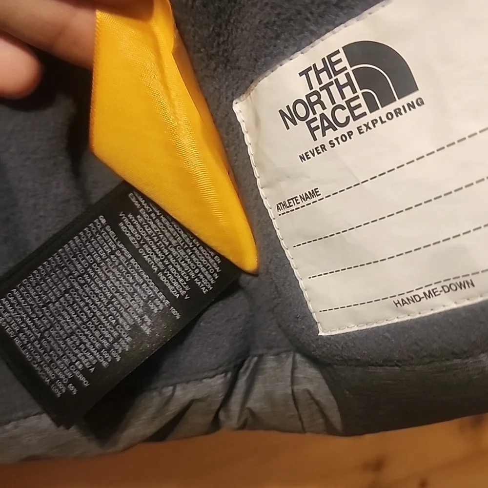 North Face 600 Fill Power Down Puffer Jacket  Size 3/6months Baby